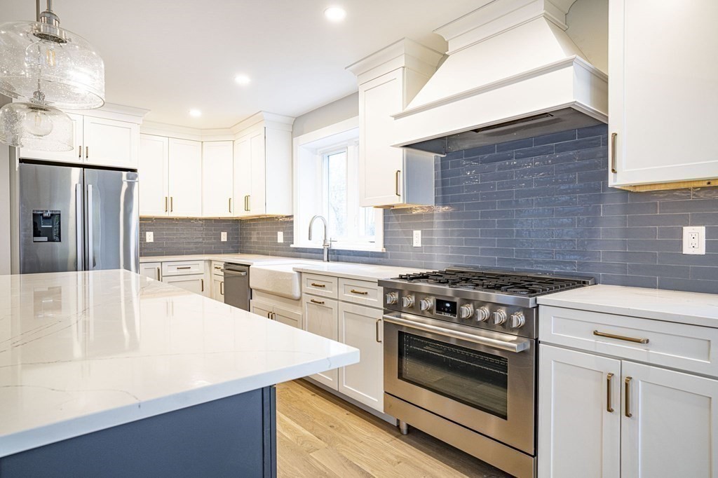 369 Myrtle Street Hanover, MA 02339 - Photo 15 of 40 Gallery Image 15