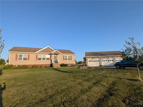 $390,000 | 25124 County Route 57, Three Mile Bay, NY 13693