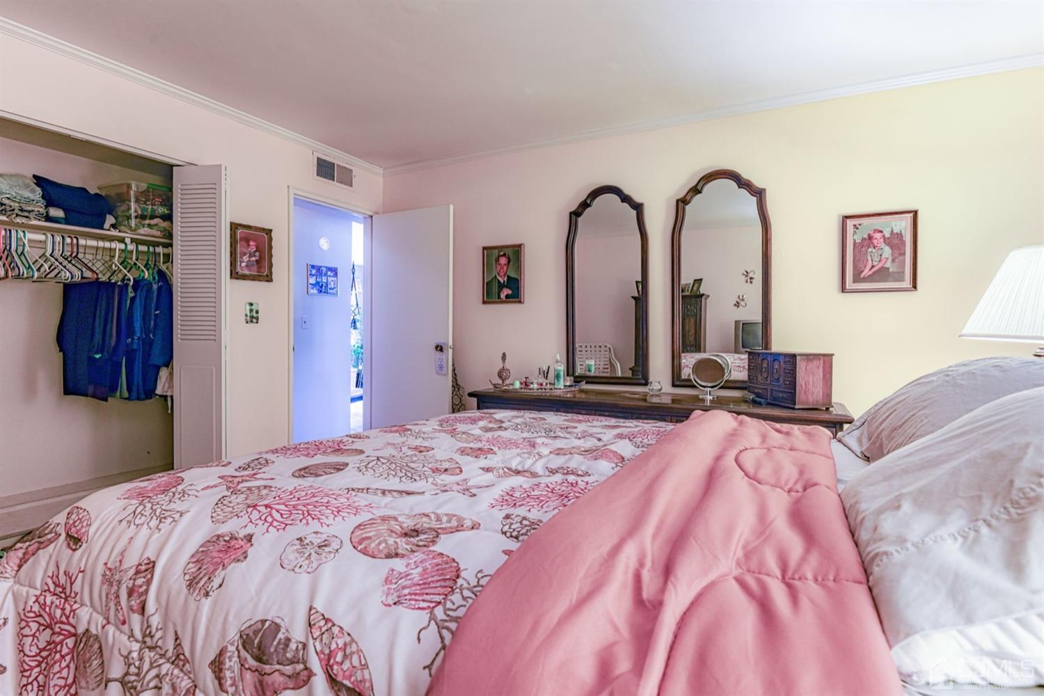 160 Evergreen Road, Unit 5A Edison, NJ 08837 - Photo 13 of 21 Gallery Image 13