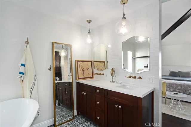 $1,399,000 | 5535 Shadow Canyon Place, Westlake Village, CA 91362