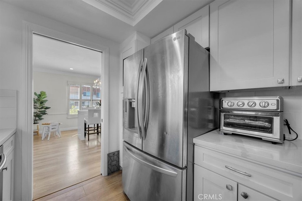 28178 Ridgecove Court South Rancho Palos Verdes, CA 90275 - Photo 13 of 45 a kitchen with stainless steel appliances a refrigerator and a stove top oven