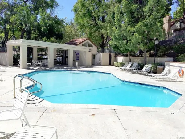 $3,200 | 522 Via Colinas, Westlake Village, CA 91362