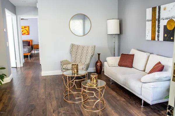 $3,200 | 522 Via Colinas, Westlake Village, CA 91362