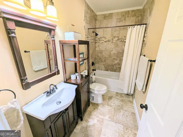 $449,000 | 2113 Back Lake Circle, Bainbridge, GA 39819