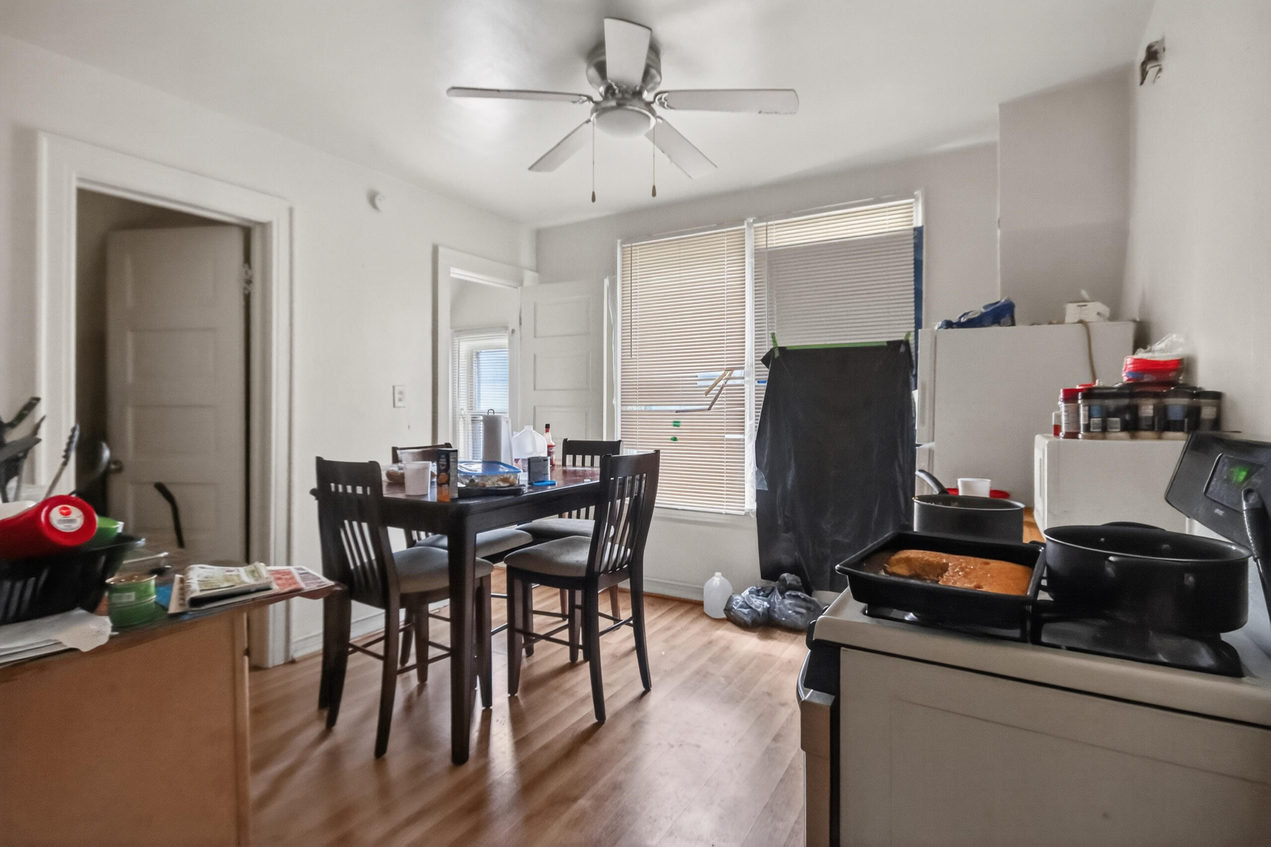 3115 West Vliet Street Milwaukee, WI 53208 - Photo 26 of 34 3115 W Vliet St - Kitchen View 2