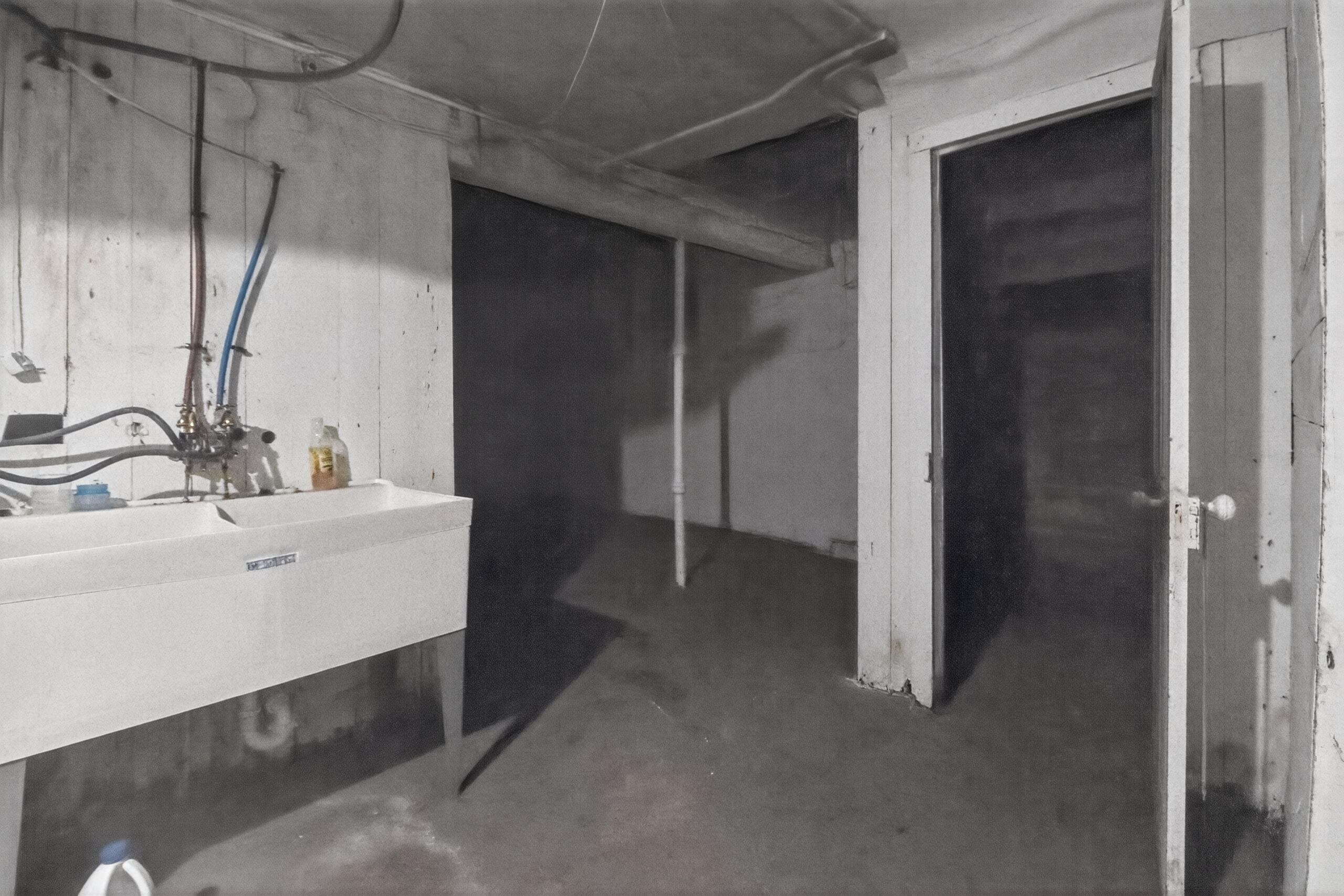3115 West Vliet Street Milwaukee, WI 53208 - Photo 31 of 34 3115 W Vliet St - Basement View 2