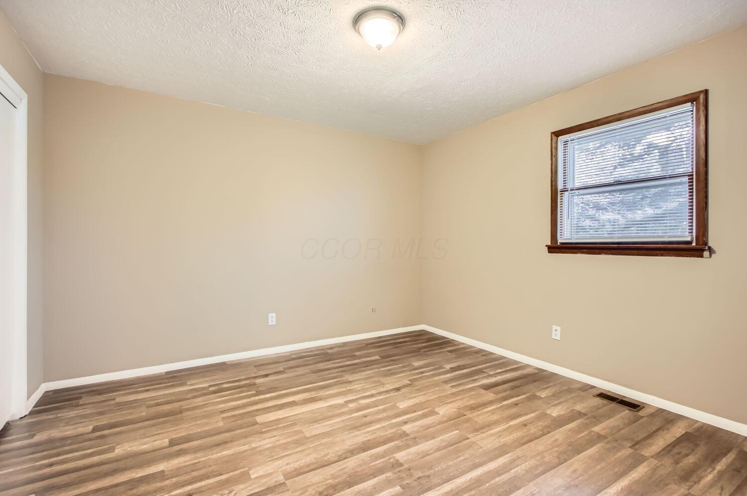 3080 Courtright Road Columbus, OH 43232 - Photo 16 of 23 16