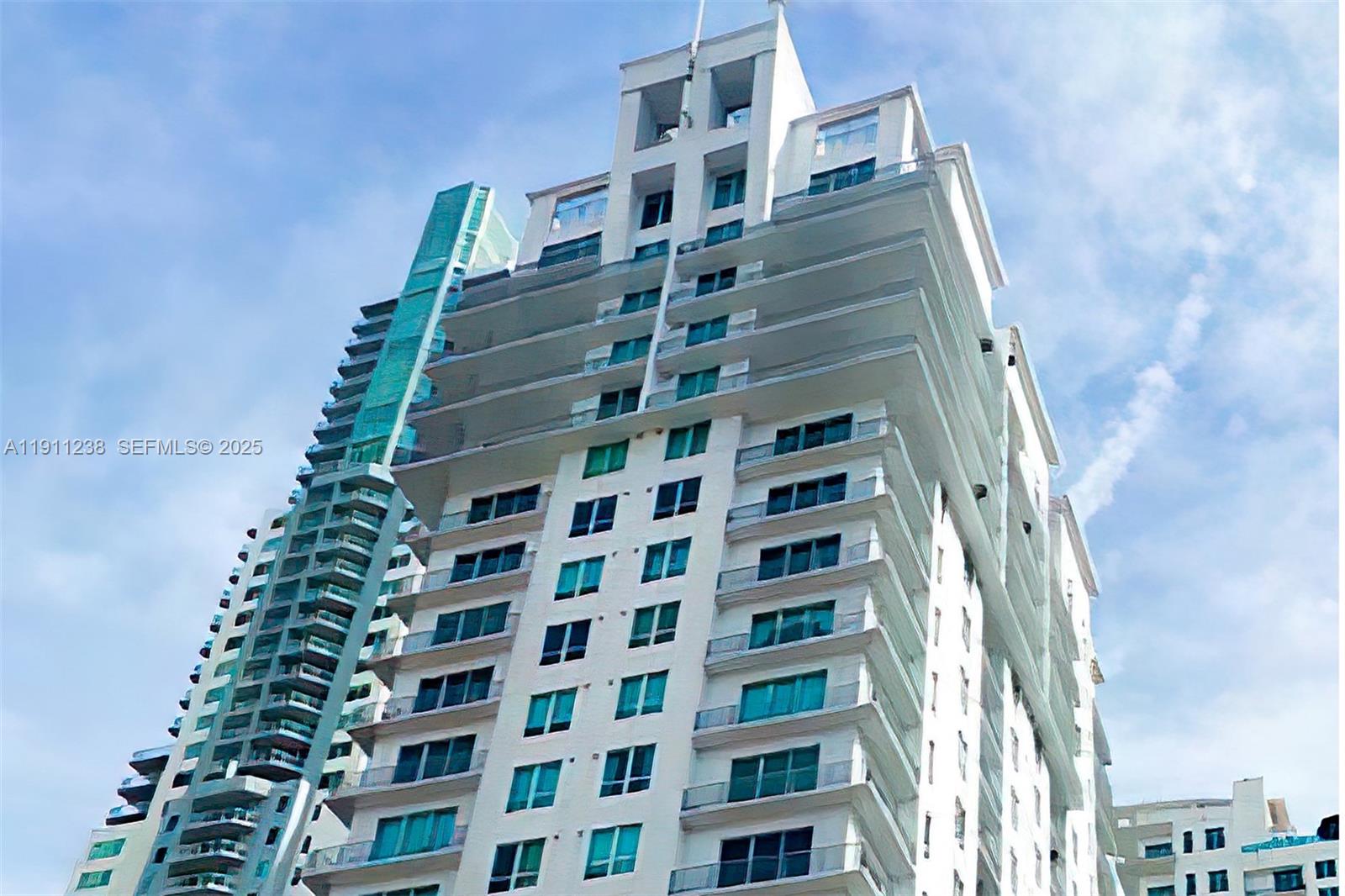 133 Northeast 2nd Avenue, Unit 2905 Miami, FL 33132 - Photo 16 of 17 a view of a building