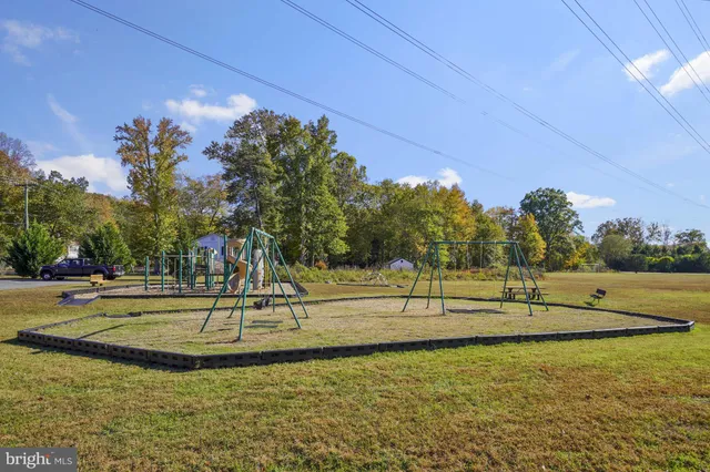 a view of yard with ocean view