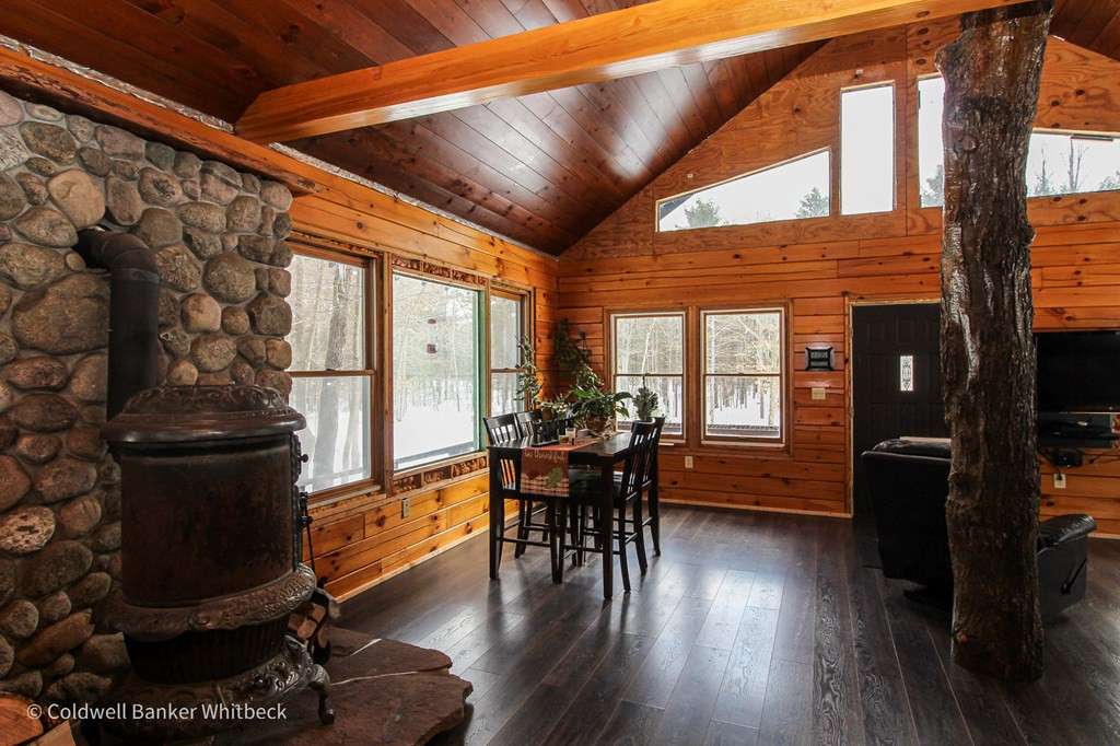 152 Giddings Road Peru, NY 12972 - Photo 10 of 33 Gallery Image 10