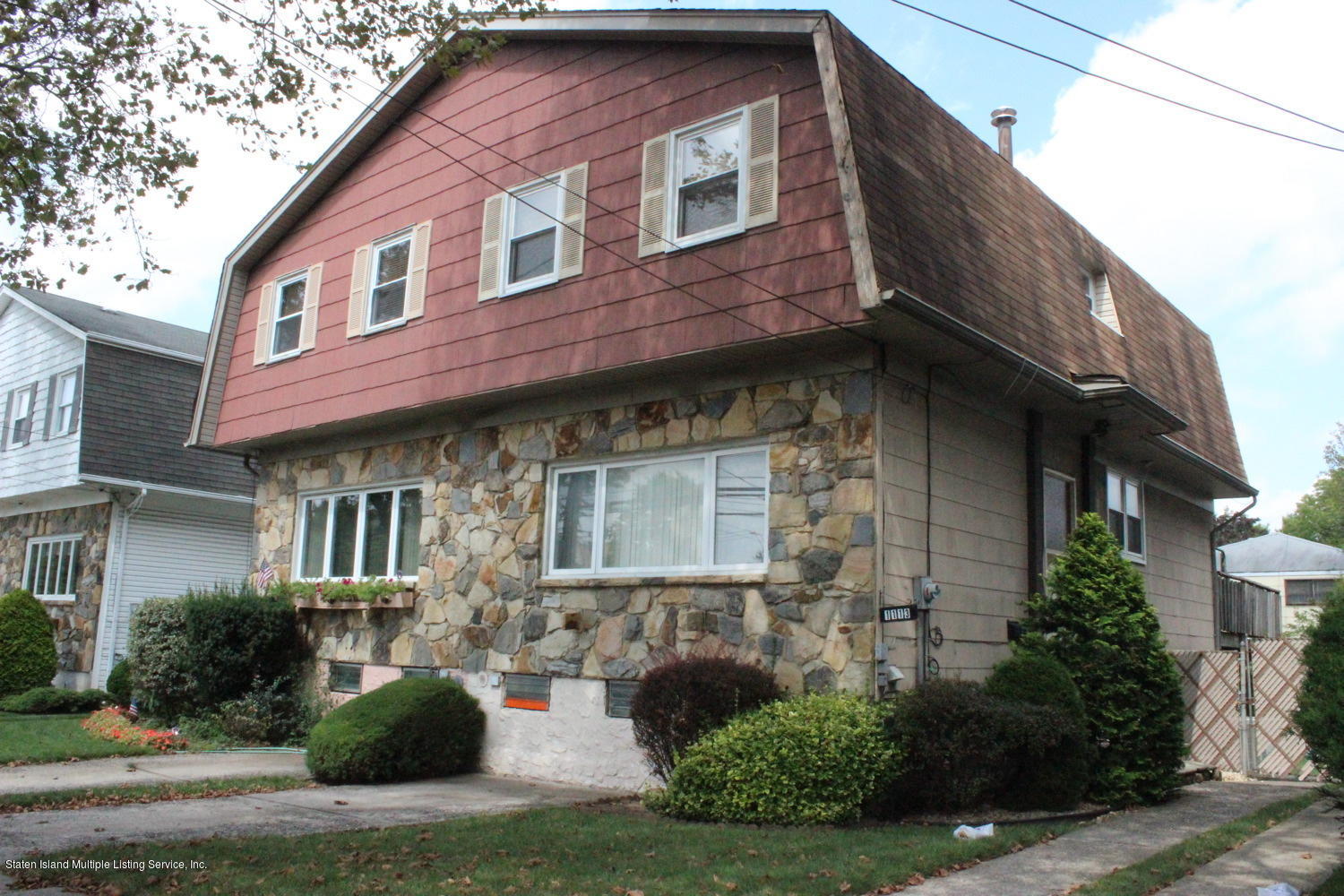 1113 Willowbrook Road Staten Island, NY 10314 - Photo 1 of 22 1