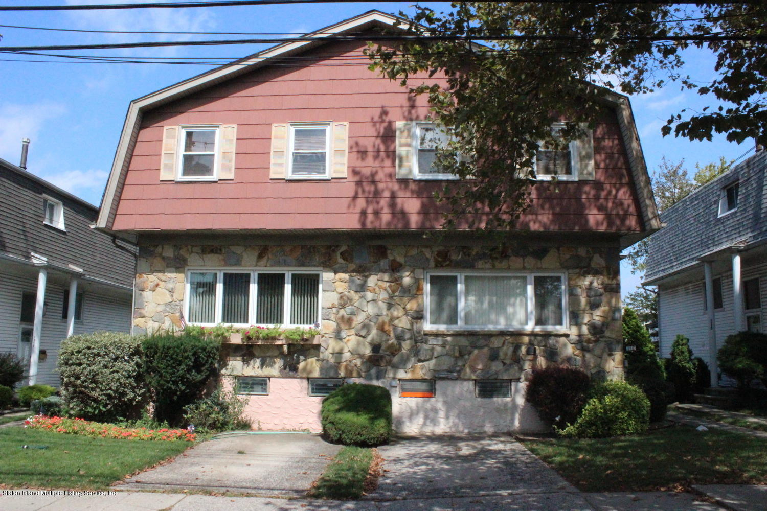 1113 Willowbrook Road Staten Island, NY 10314 - Photo 2 of 22 2