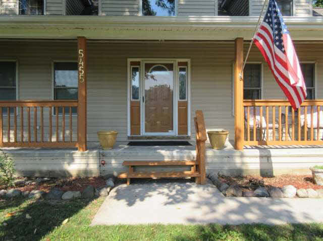 5455 North McKinley Road Flushing, MI 48433 - Photo 2 of 33 21196534-1.JPG