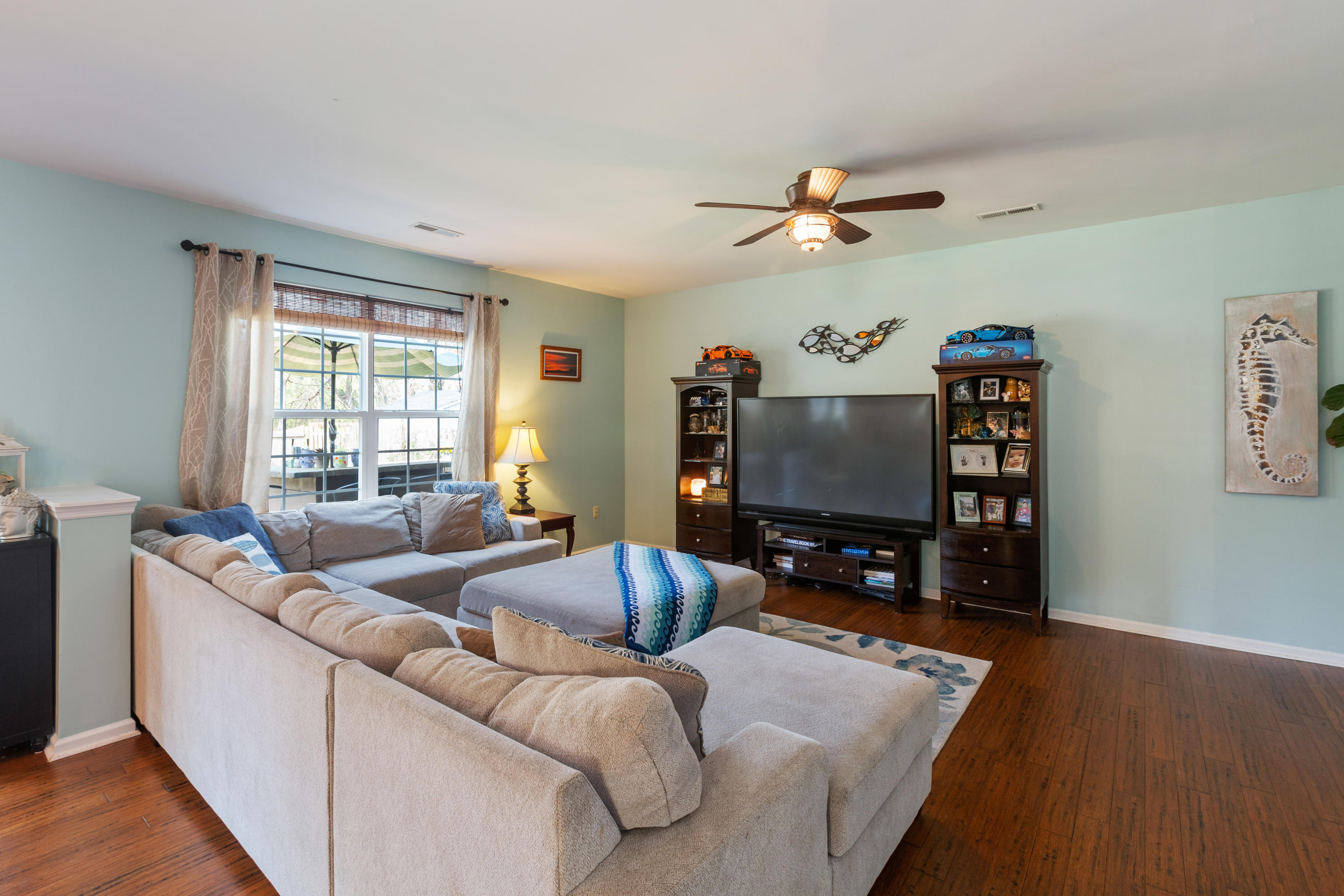 1224 Cosmos Road Summerville, SC 29483 - Photo 14 of 37 1224cosmosrdsummervillebrettmartinphotog