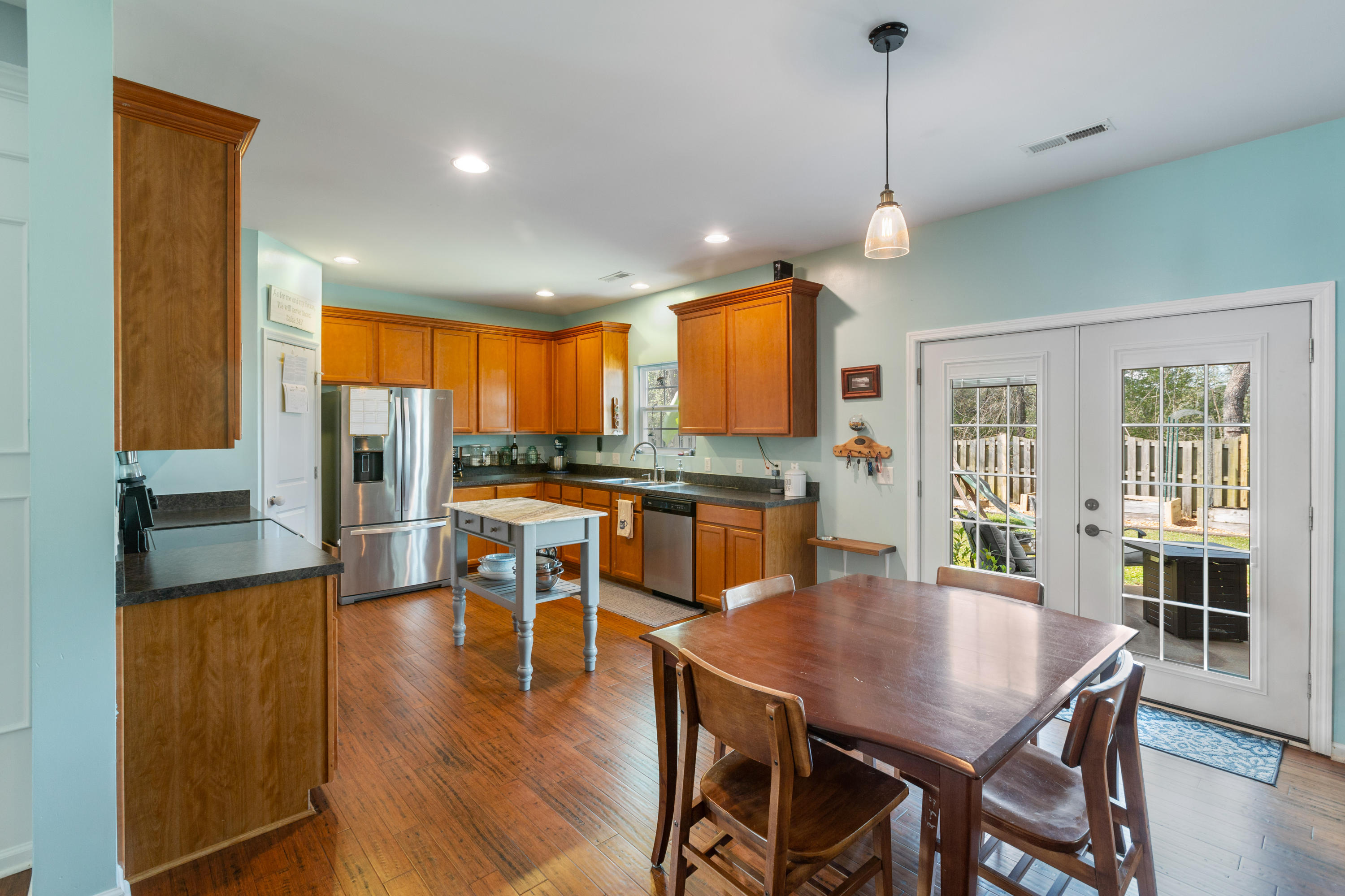 1224 Cosmos Road Summerville, SC 29483 - Photo 26 of 37 1224cosmosrdsummervillebrettmartinphotog