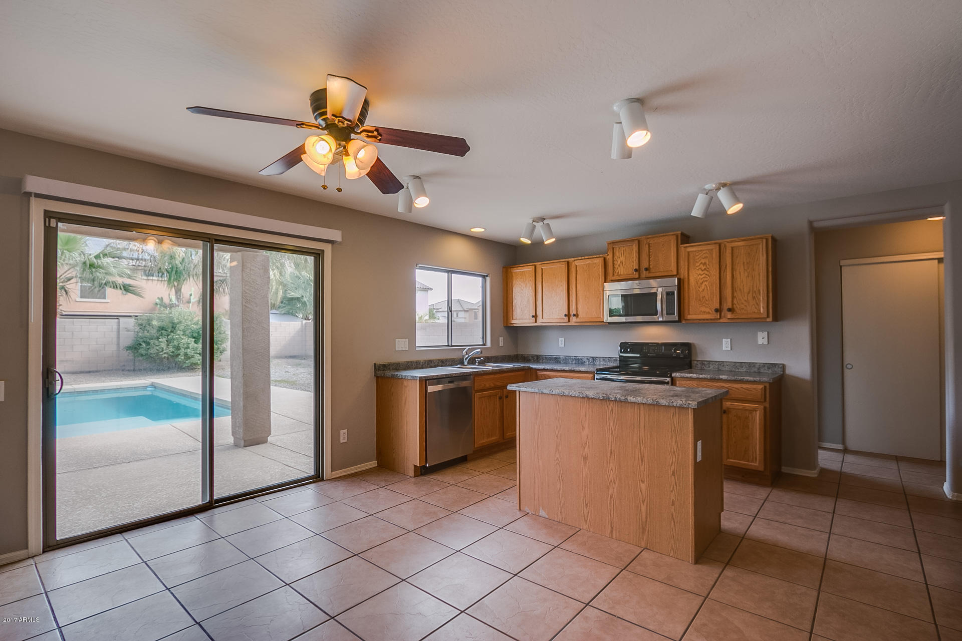 43560 West Cowpath Road Maricopa, AZ 85138 - Photo 13 of 53 Cowpath-24