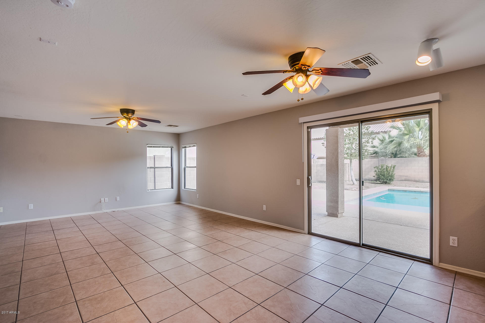 43560 West Cowpath Road Maricopa, AZ 85138 - Photo 10 of 53 Cowpath-25