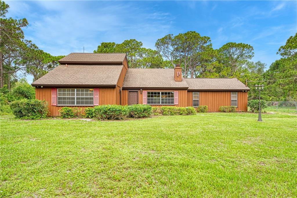 5850 Venisota Road Venice, FL 34293 - Photo 1 of 1 Front of Home