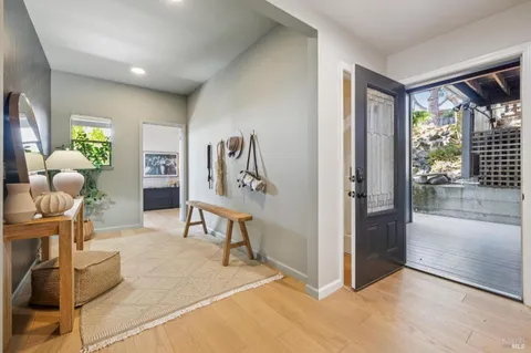 $2,695,000 | 565 San Pedro Cove, San Rafael, CA 94901