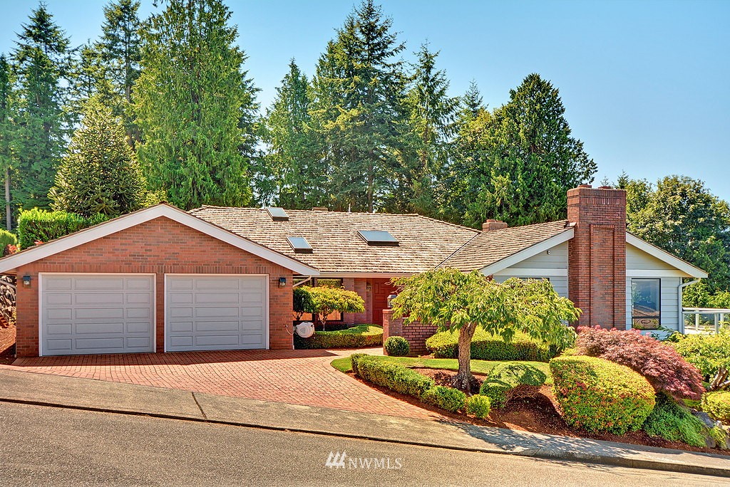 1204 Viewland Way Edmonds, WA 98020 - Photo 2 of 25 Gallery Image 2