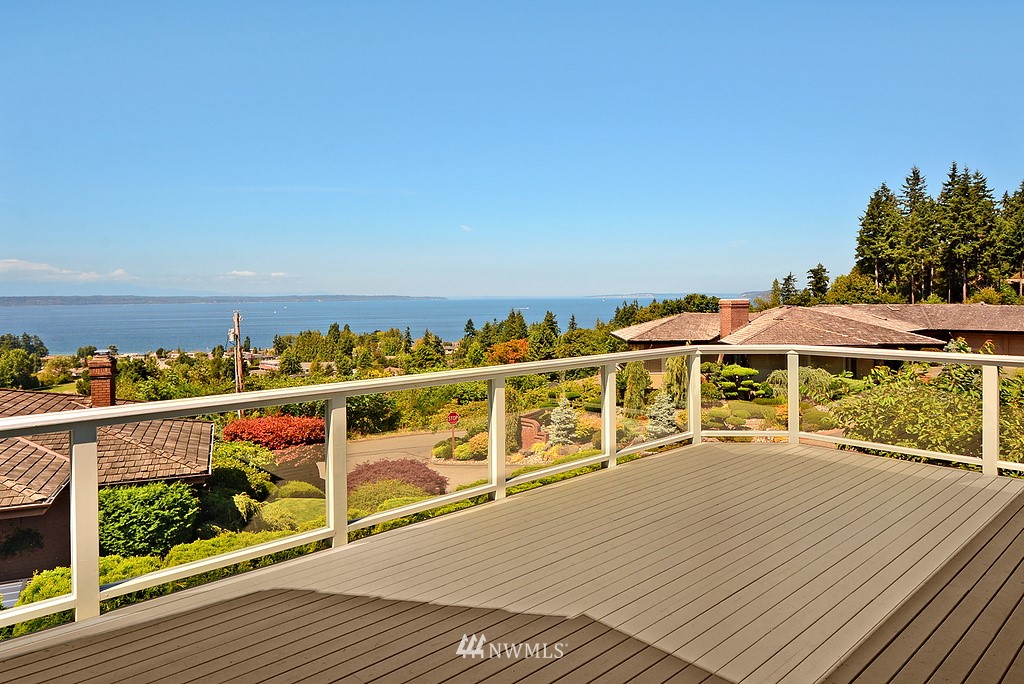 1204 Viewland Way Edmonds, WA 98020 - Photo 6 of 25 Gallery Image 6