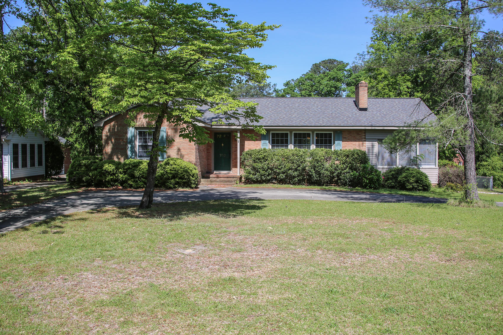 703 Hillcrest Drive Rockingham, NC 28379 - Photo 3 of 38 2
