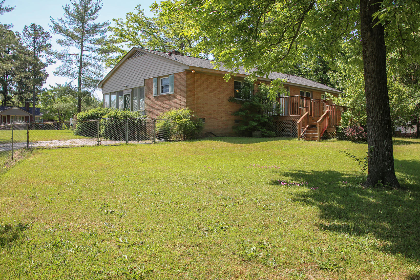 703 Hillcrest Drive Rockingham, NC 28379 - Photo 7 of 38 7