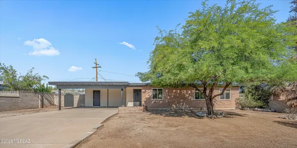 $330,000 | 736 South Desert Steppes Drive, Tucson, AZ 85710