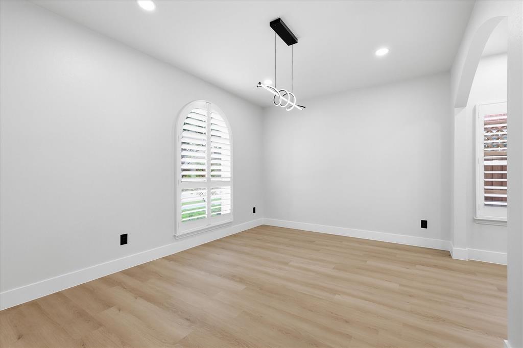 652 Allen Road Coppell, TX 75019 - Photo 6 of 36