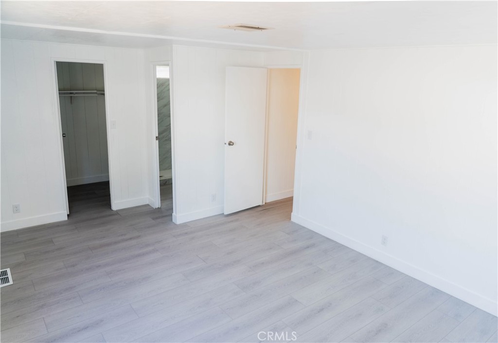 995 Pomona Road, Unit 33 Corona, CA 92882 - Photo 17 of 25 a view of an empty room