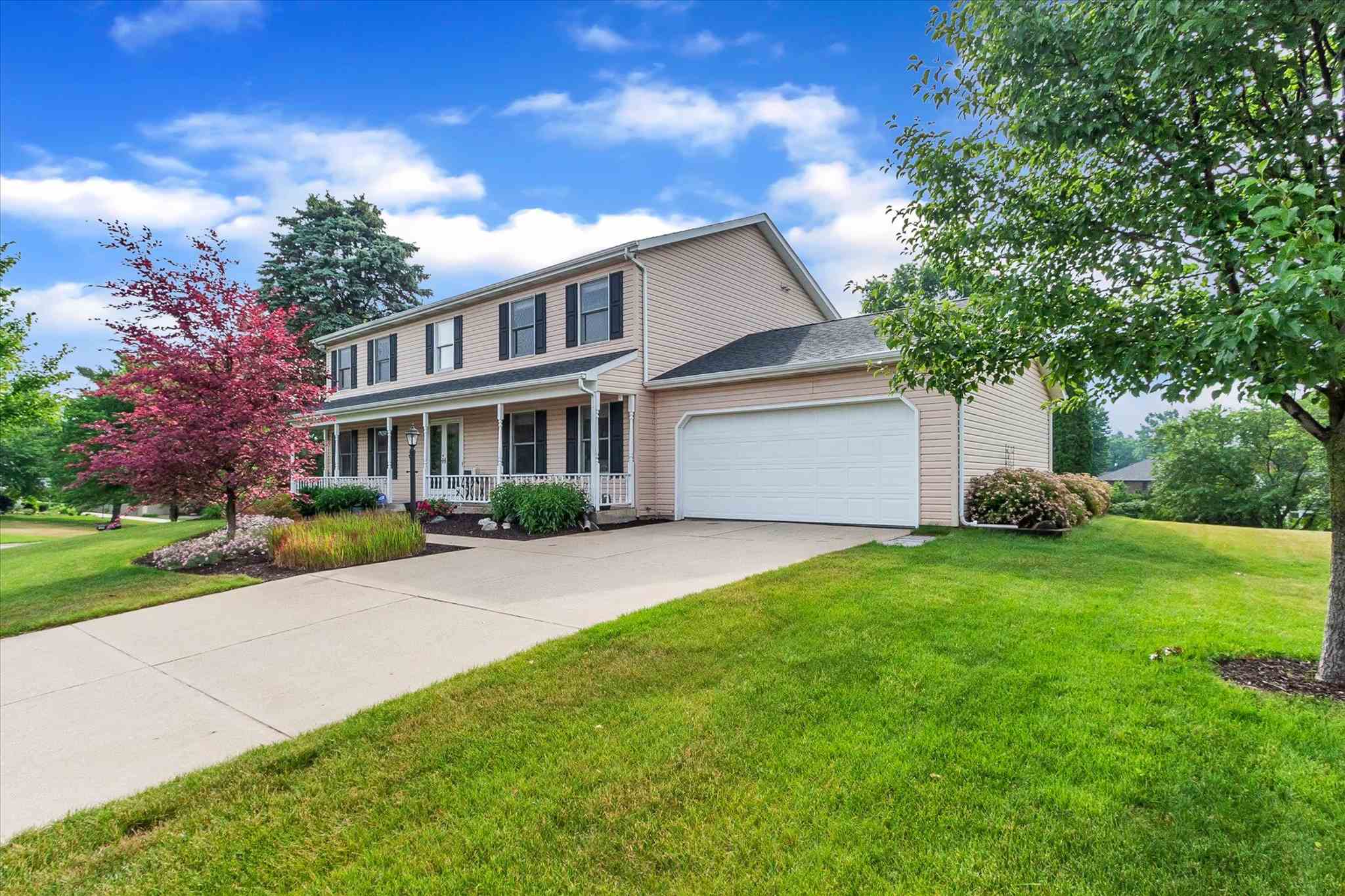 15582 Hunting Ridge Trail Granger, IN 46530 - Photo 2 of 36 Gallery Image 2