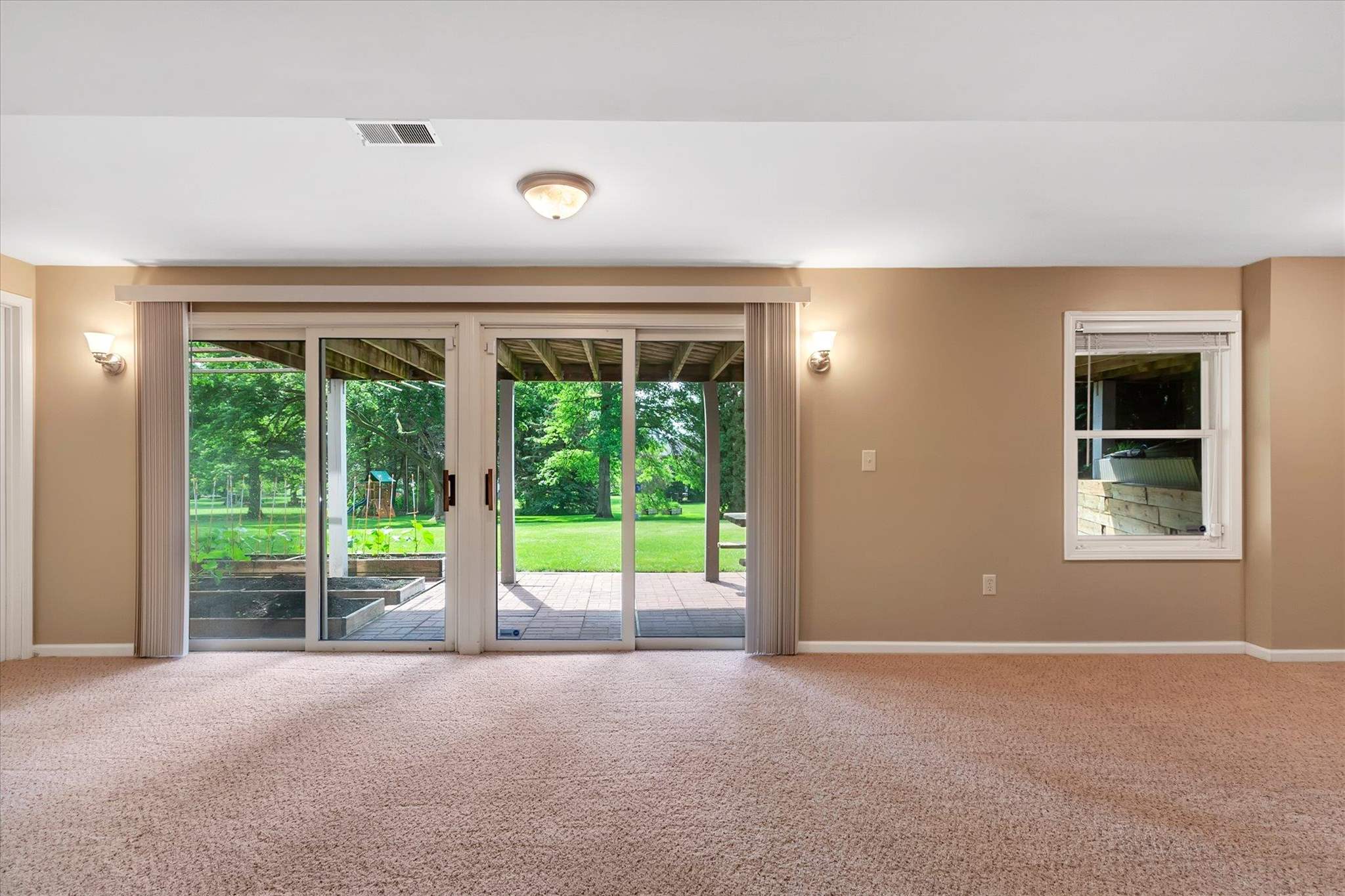 15582 Hunting Ridge Trail Granger, IN 46530 - Photo 23 of 36 Gallery Image 23
