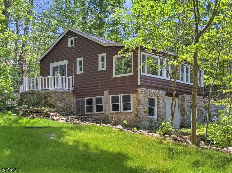 109 Union Road Vernon, NJ 07461 - Photo 1 of 26