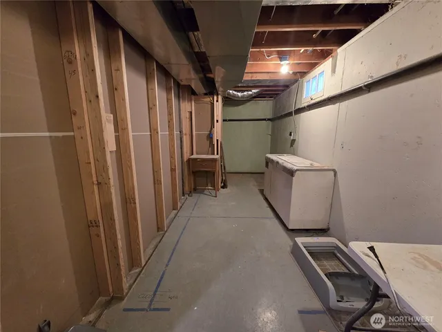 a view of a storage & utility room