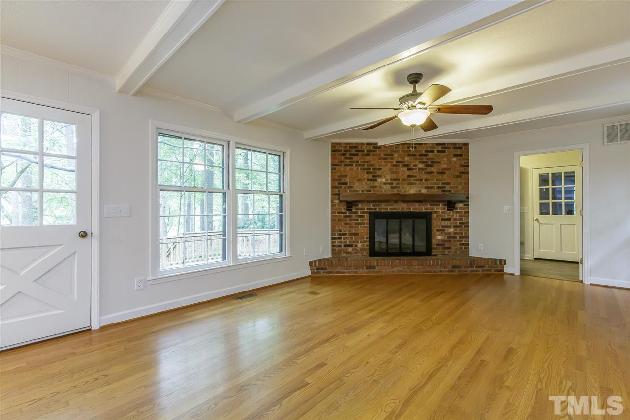 3648 Harris Road Burlington, NC 27215 - Photo 3 of 24 Gallery Image 3
