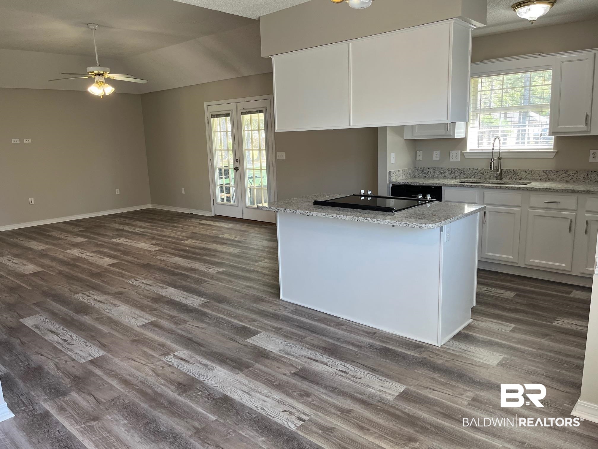 422 Meadow Lane Foley, AL 36535 - Photo 6 of 34 Island Kitchen