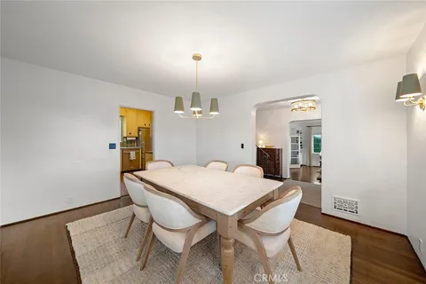 $5,900,000 | 2 Emerald Bay, Laguna Beach, CA 92651