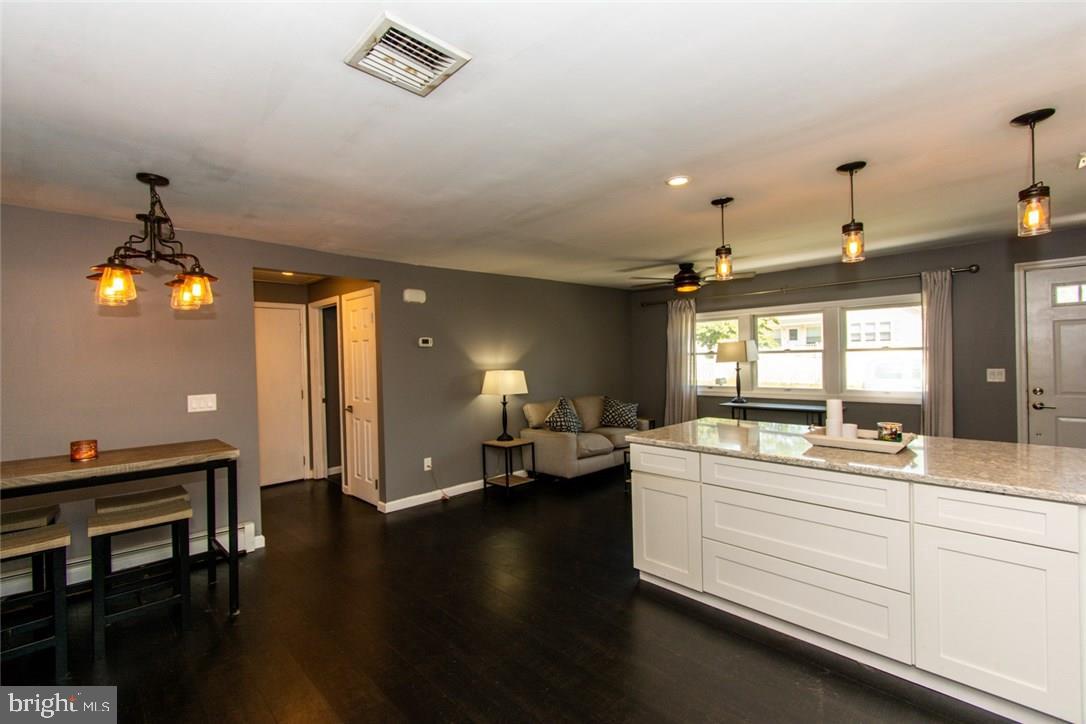 457 Augustus Road Brick, NJ 08723 - Photo 7 of 26 Gallery Image 7