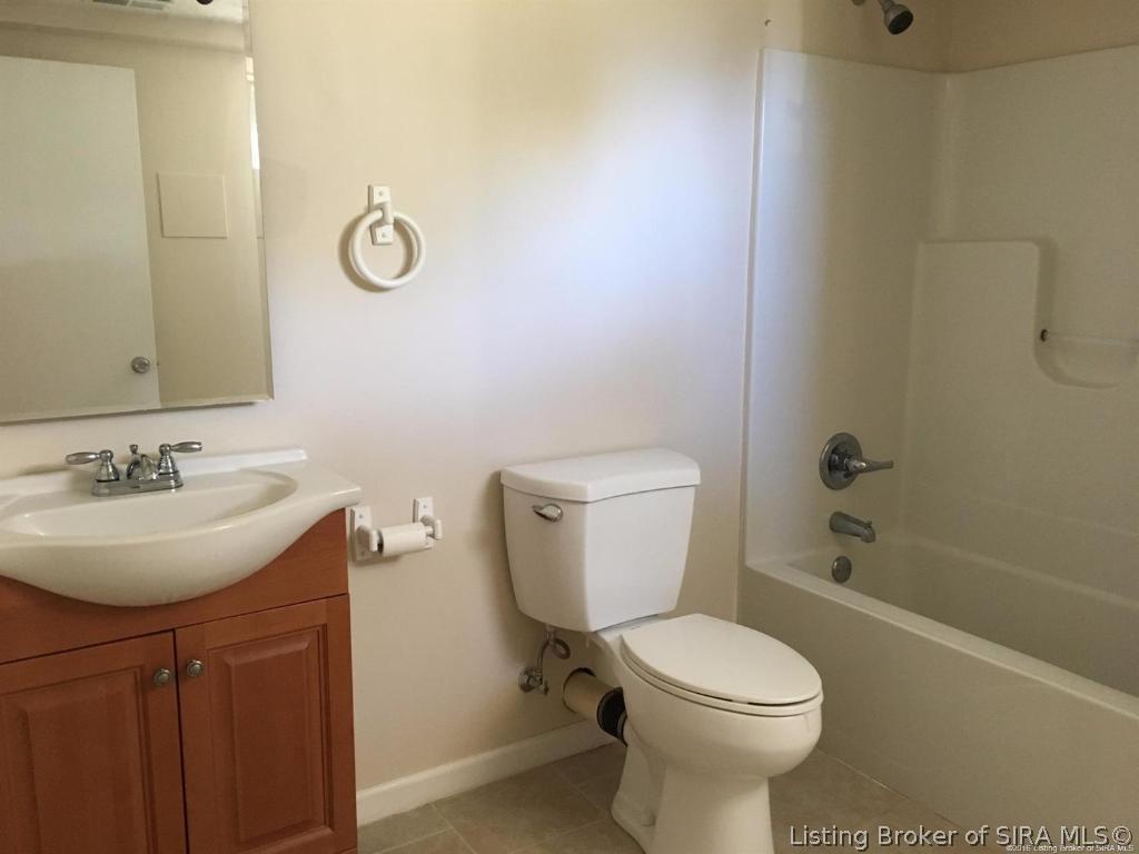 1360 Oakes Road Georgetown, IN 47122 - Photo 9 of 15