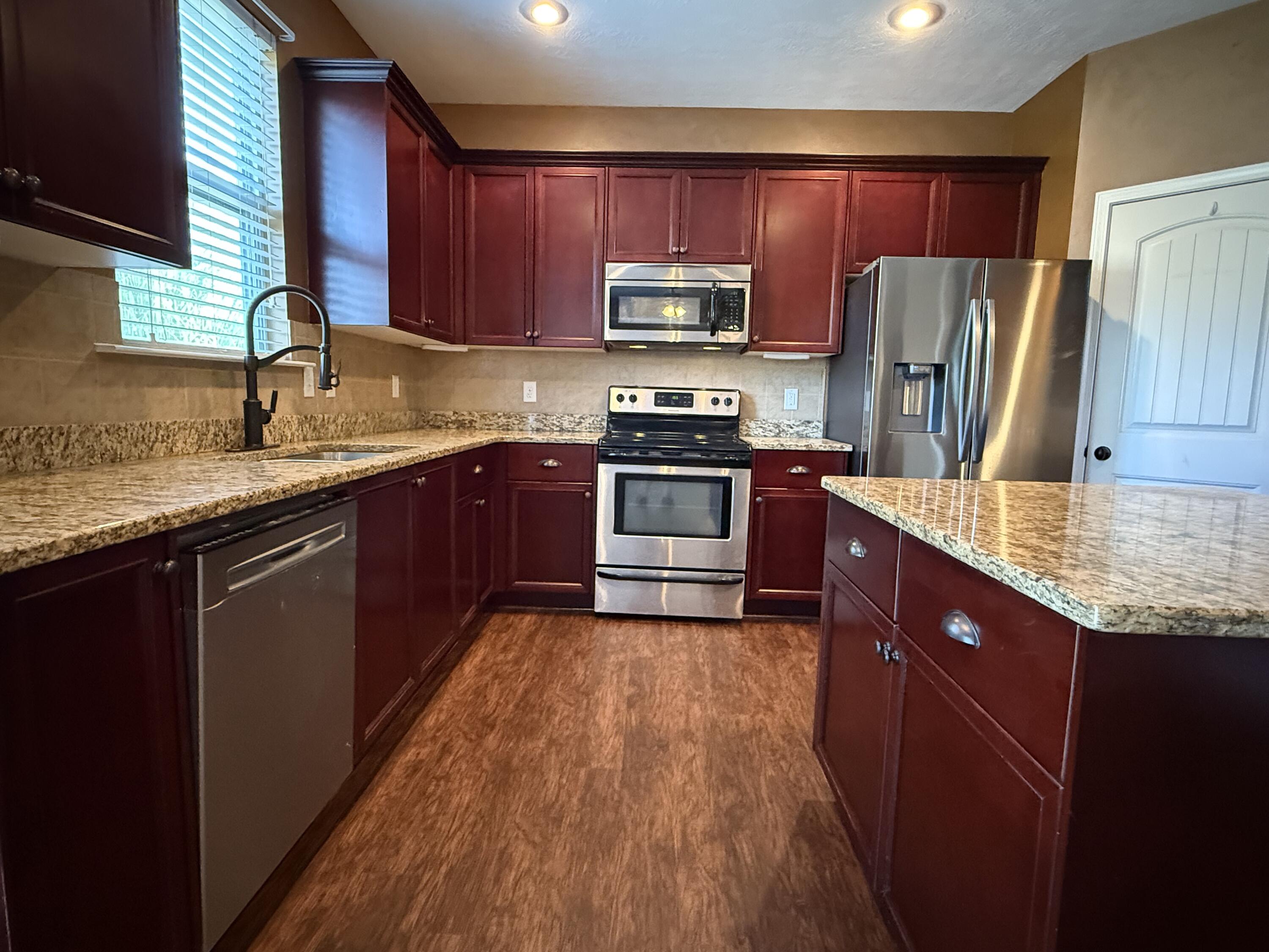 214 Kickham Lane Grovetown, GA 30813 - Photo 9 of 35 Kitchen