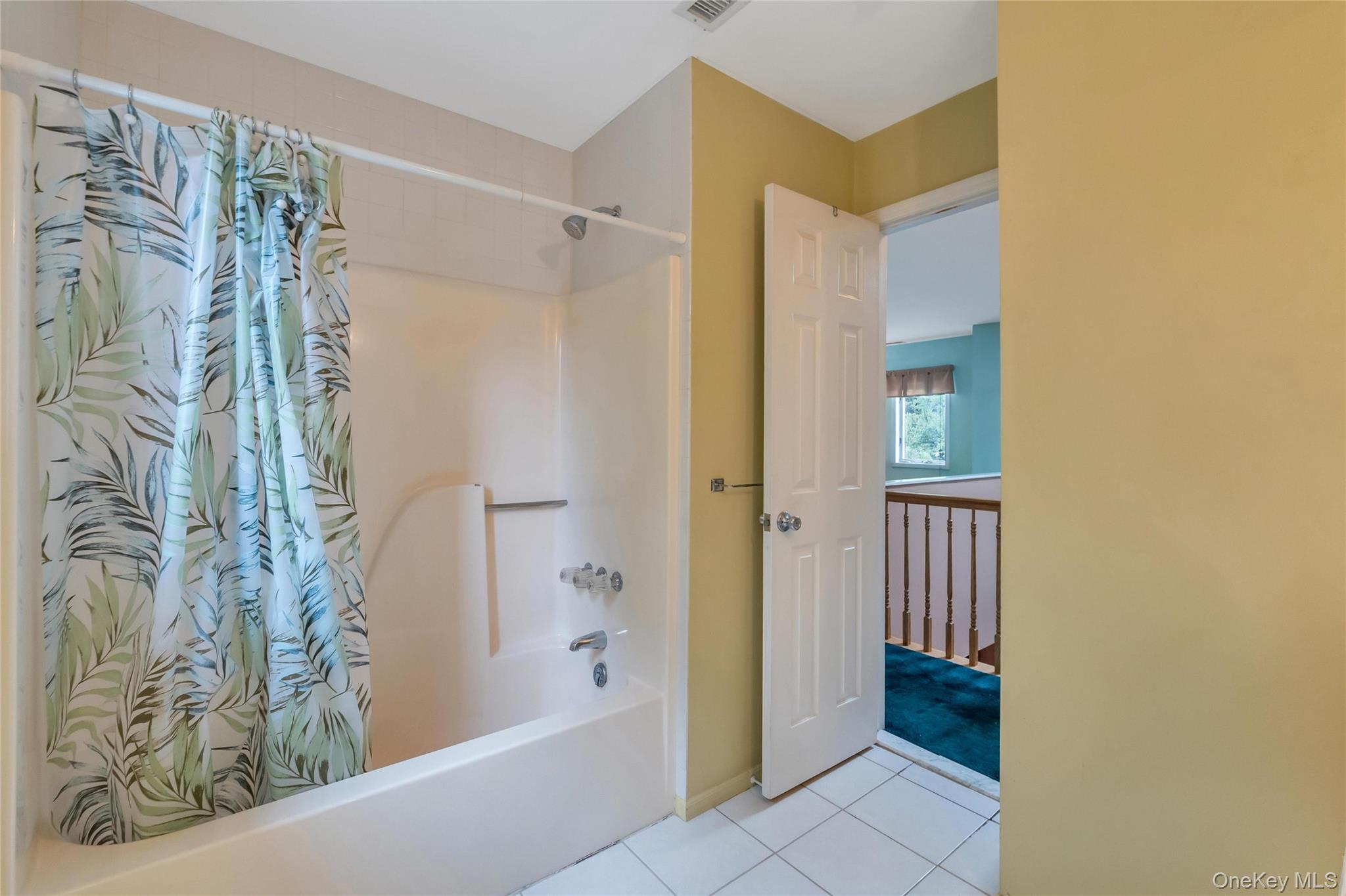 22 Kettle Hole Road Manorville, NY 11949 - Photo 23 of 39 Upstairs bathroom