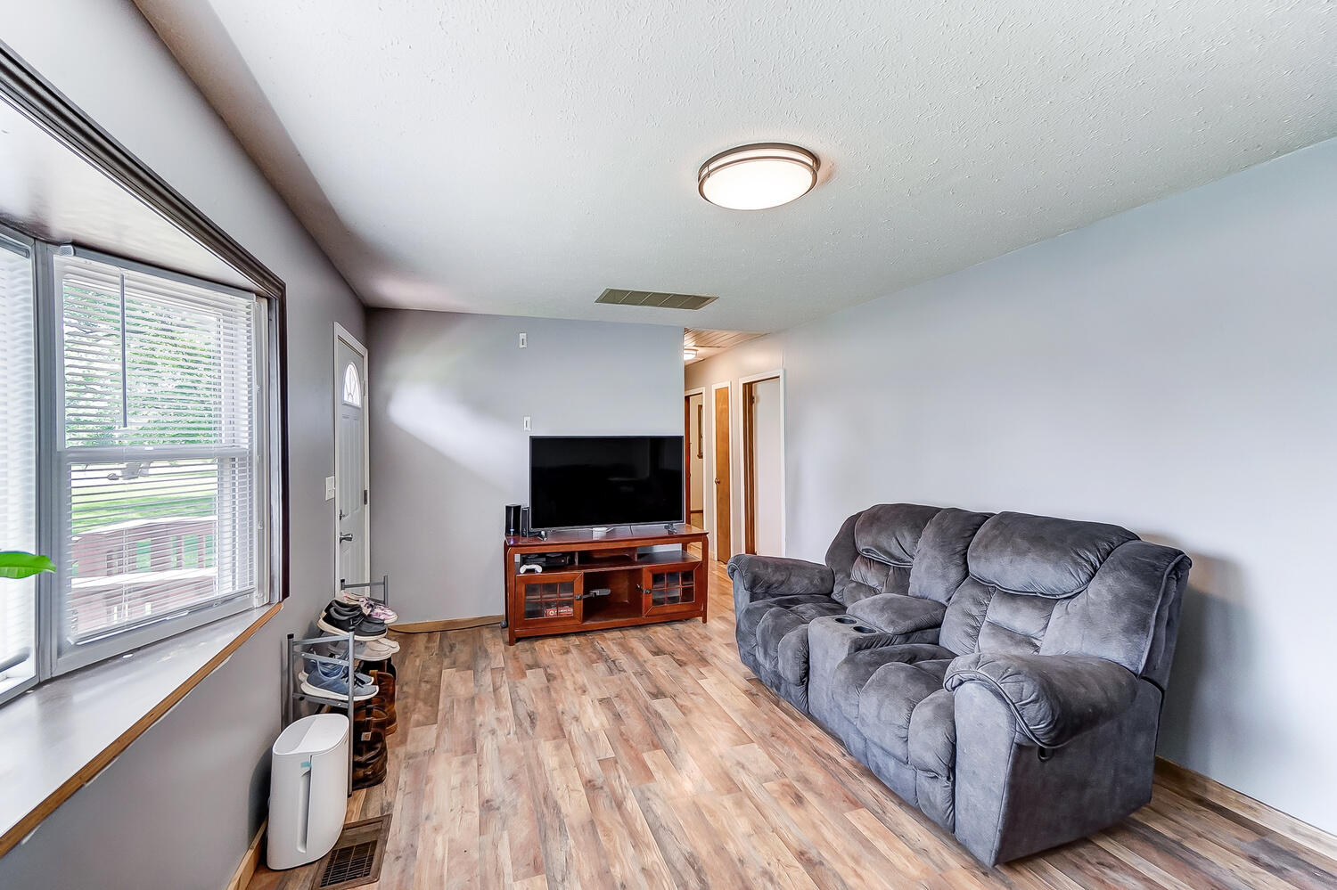 4850 Troy Road Springfield, OH 45502 - Photo 7 of 27