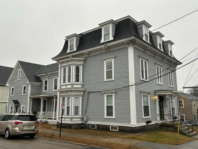 313 Bridge Street, Unit 3 Manchester, NH 03104 - Photo 1 of 35 Gallery Image 1