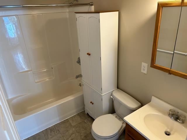 313 Bridge Street, Unit 3 Manchester, NH 03104 - Photo 15 of 35 Gallery Image 15