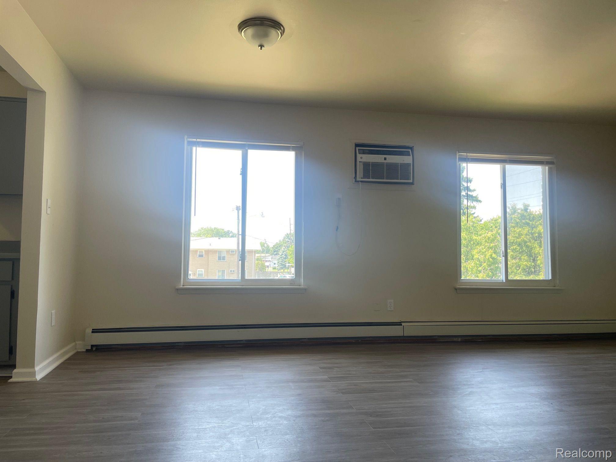 19220 Wick Road, Unit 224 Allen Park, MI 48101 - Photo 6 of 18 Gallery Image 6