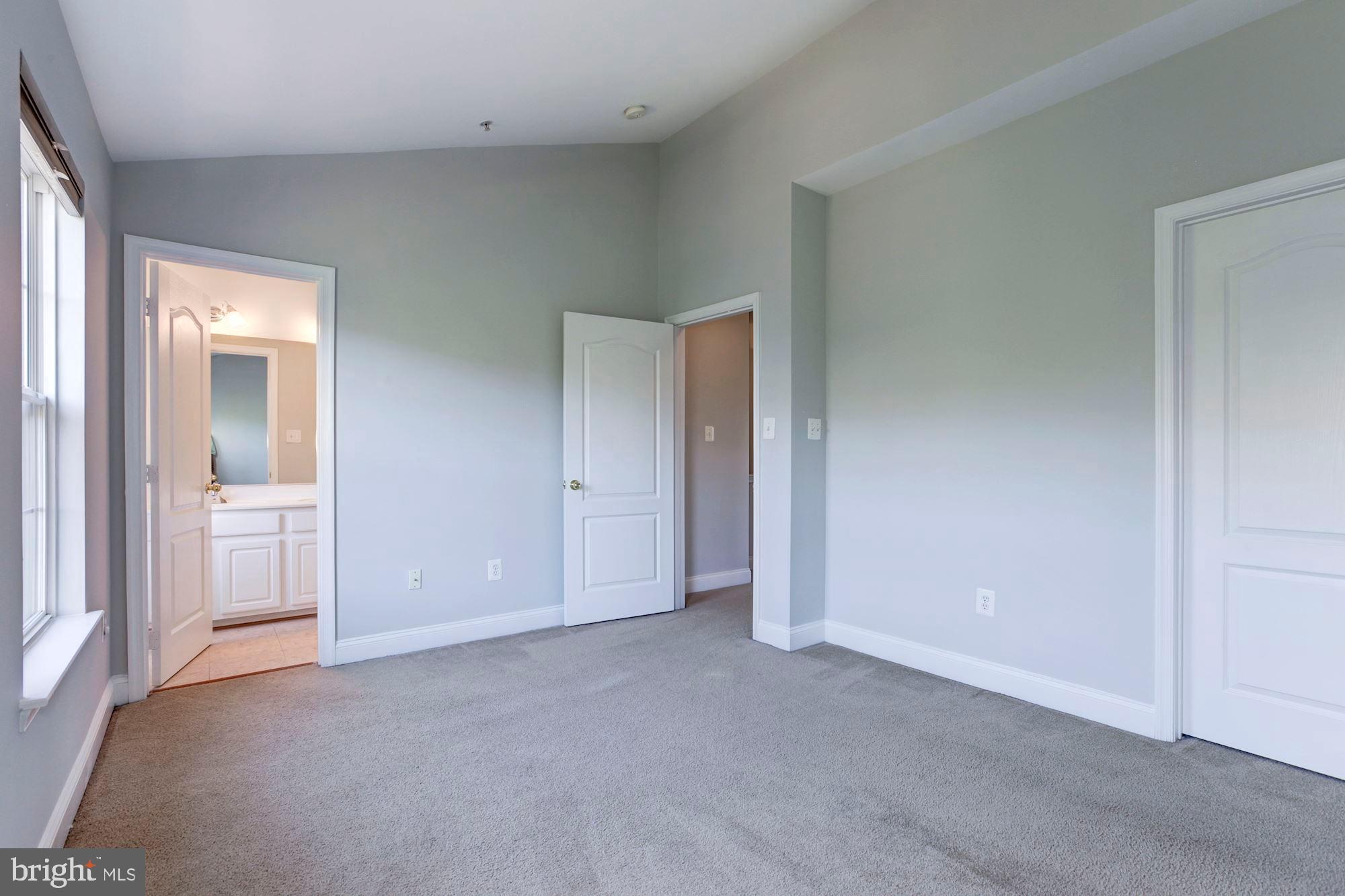 1017 Gaither Road Rockville, MD 20850 - Photo 24 of 35 Owner's Suite