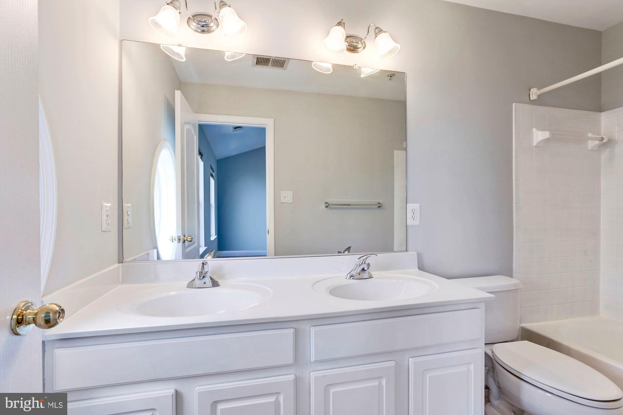 1017 Gaither Road Rockville, MD 20850 - Photo 25 of 35 Gallery Image 25