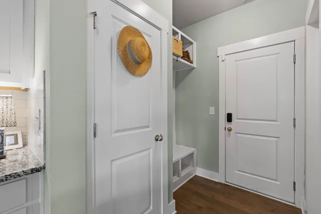 $425,000 | 10822 Prairie Lake Drive, Apison, TN 37302