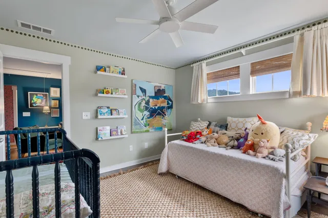 $425,000 | 10822 Prairie Lake Drive, Apison, TN 37302