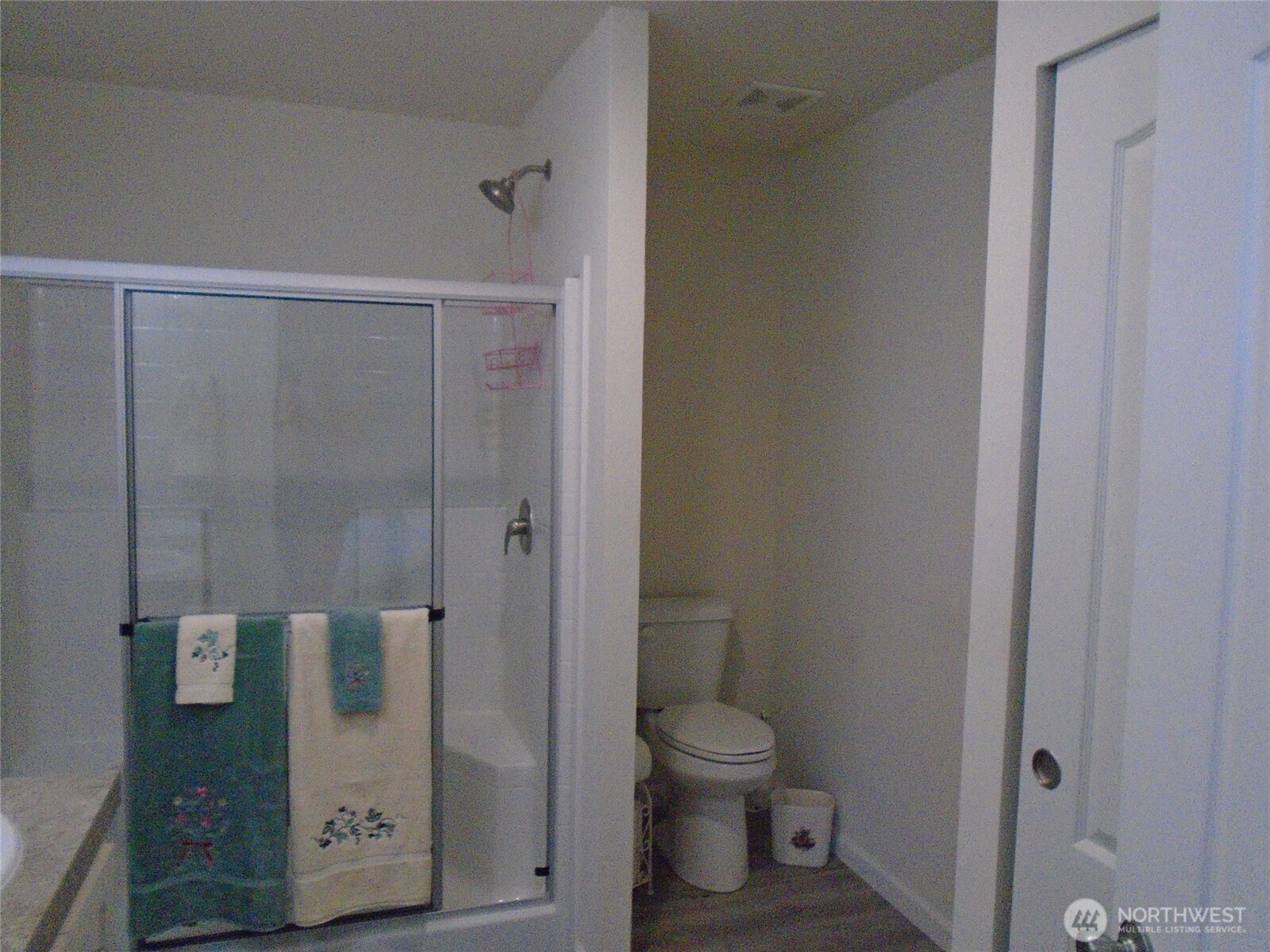 894 North Iris Avenue Sequim, WA 98382 - Photo 24 of 38 a bathroom with a toilet and a shower